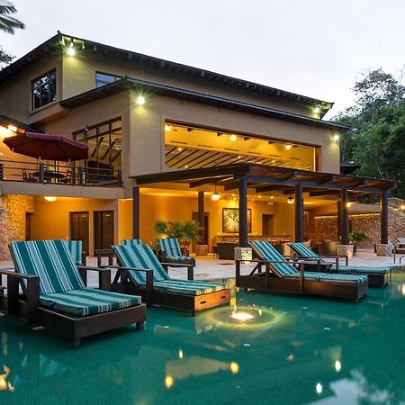 Las Lagunas Boutique Hotel Flores Eksteriør bilde