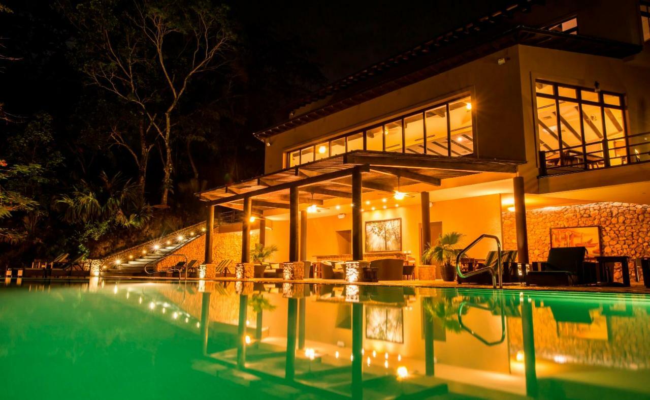 Las Lagunas Boutique Hotel Flores Eksteriør bilde