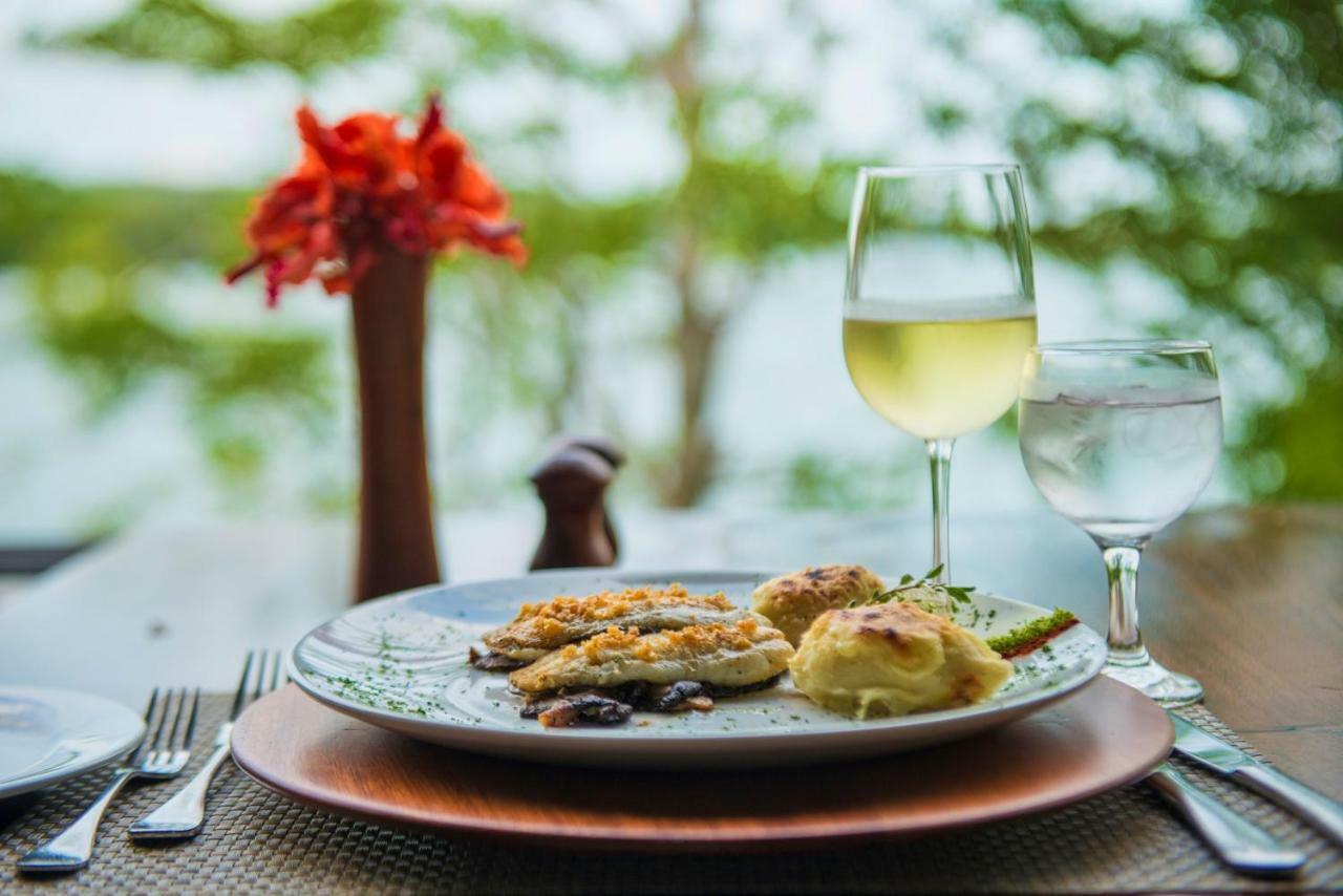 Las Lagunas Boutique Hotel Flores Eksteriør bilde